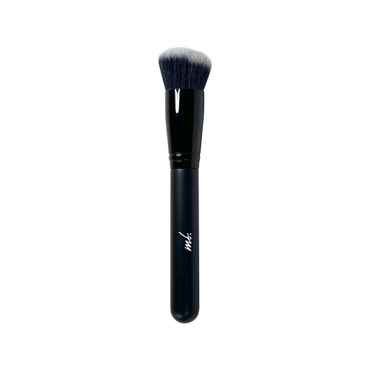 Stipple & Blend Foundation Brush